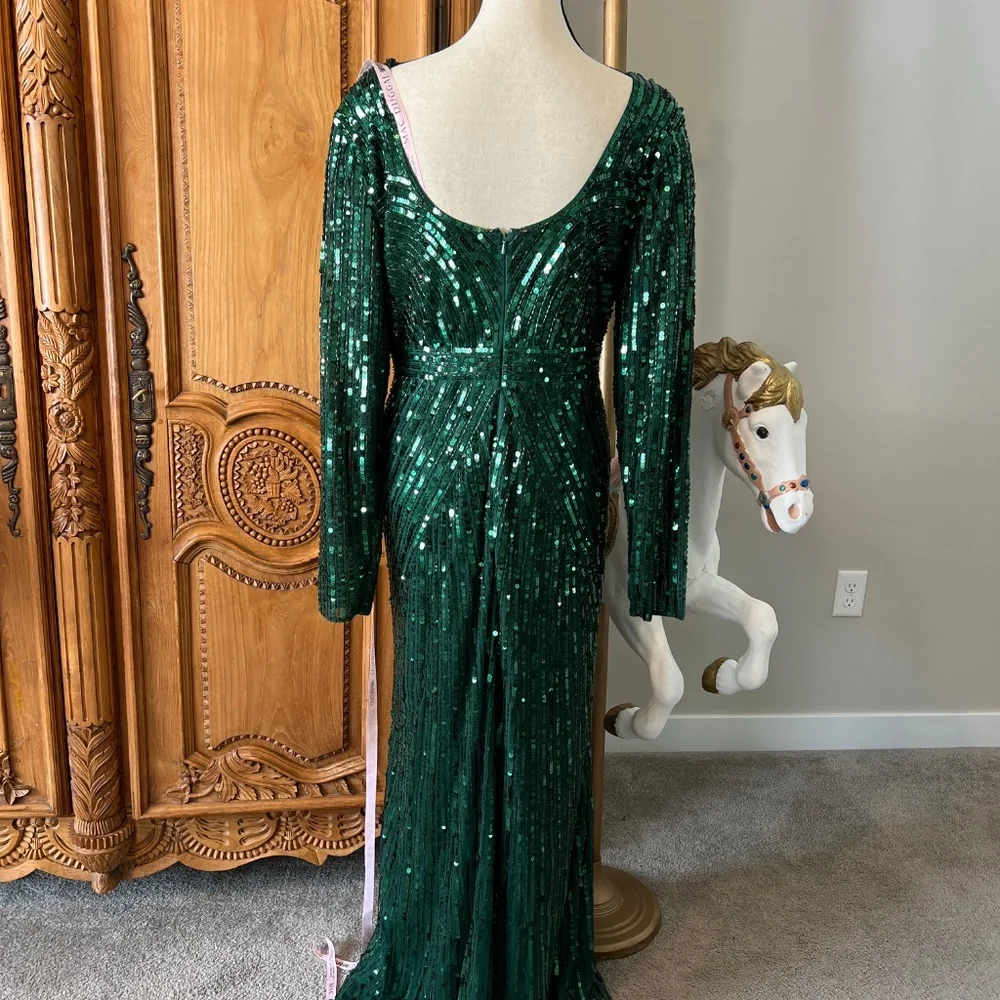 NWT Mac Duggal 5379 [14] Emerald Green Sequined Wrap Maxi Evening Gown Wicked - Picture 4 of 11